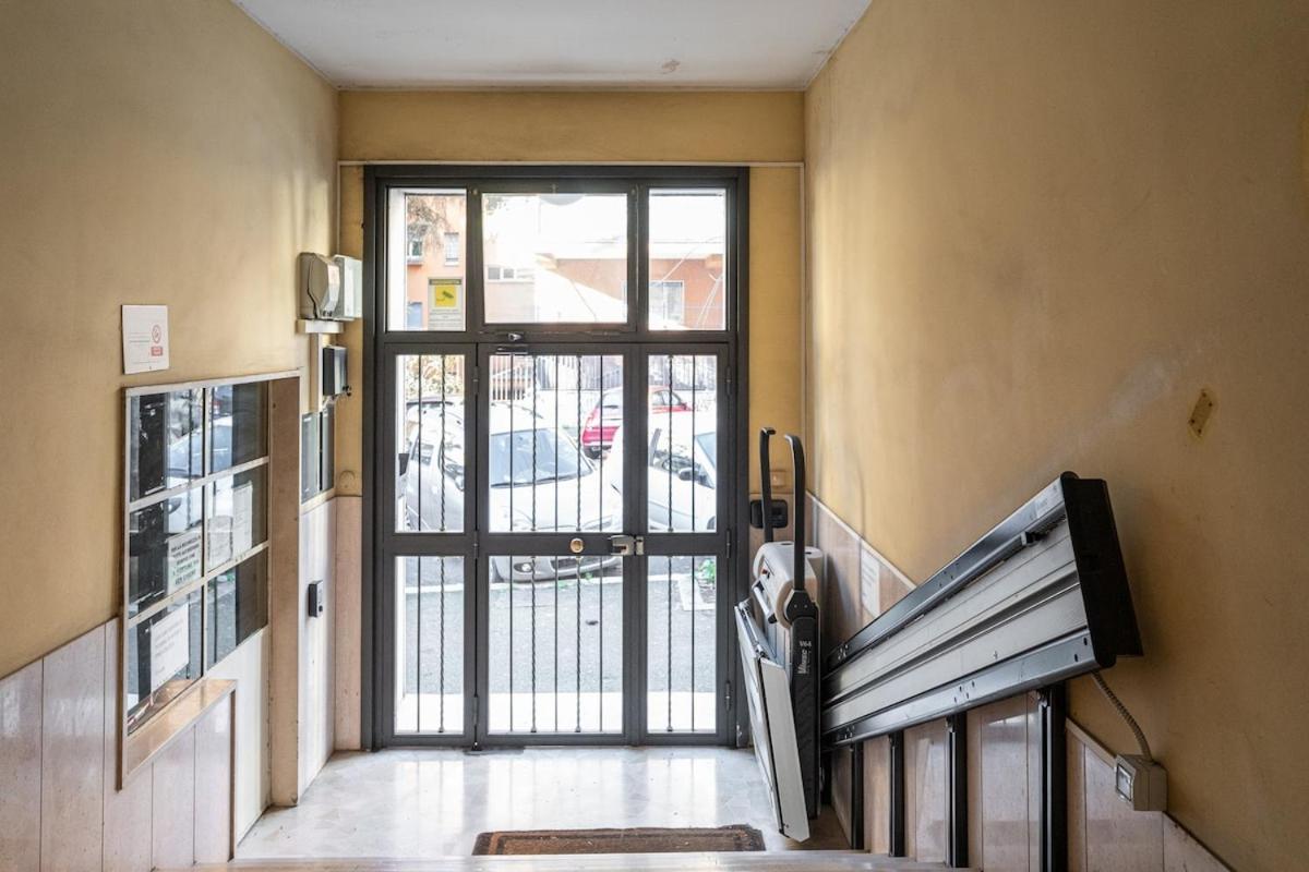 Bigfamilyflats - San Paolo - 6pax Apartment Rom